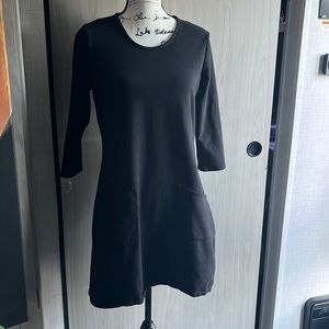 3/4 sleeve black dress